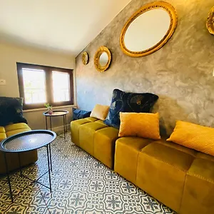 https://boutique-rooms-mare-fabulas.in-istria.net